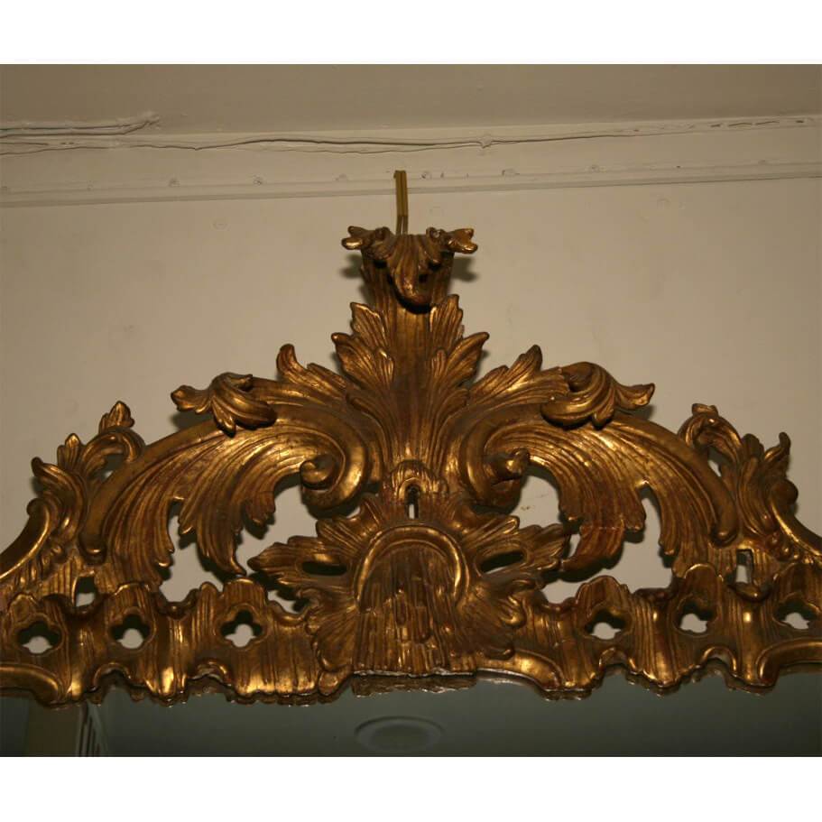 A Very Fine George II Carved Gilt Wood Mirror - English Georgian America