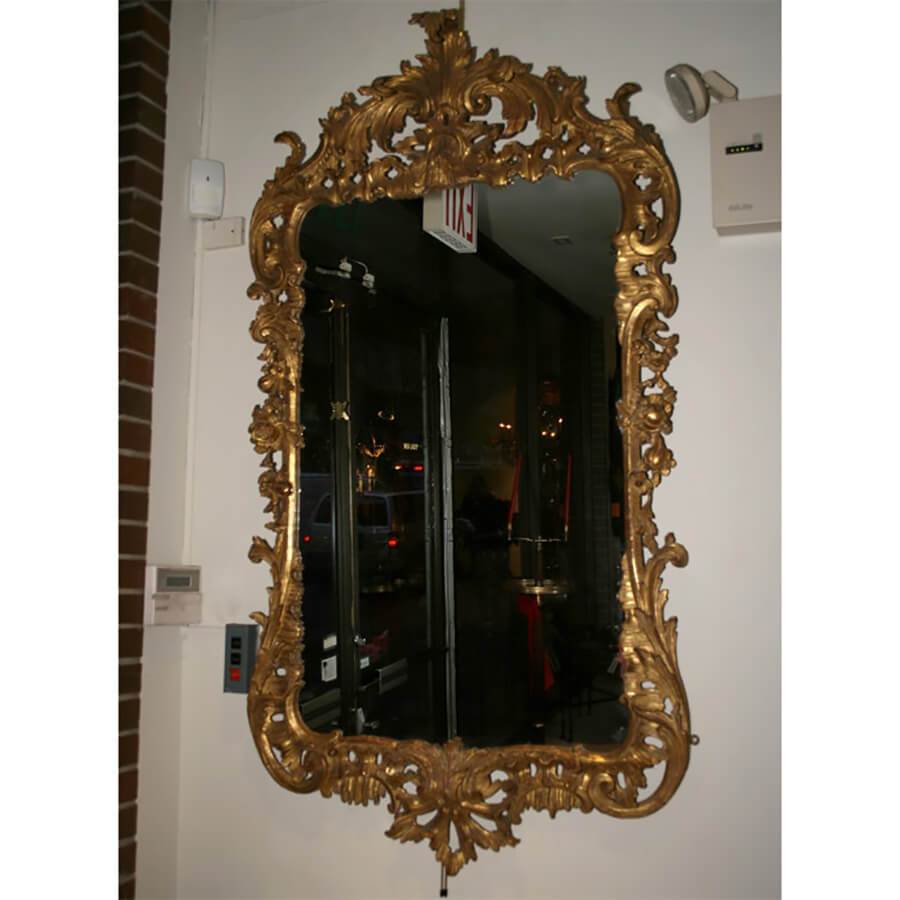 A Very Fine George II Carved Gilt Wood Mirror - English Georgian America