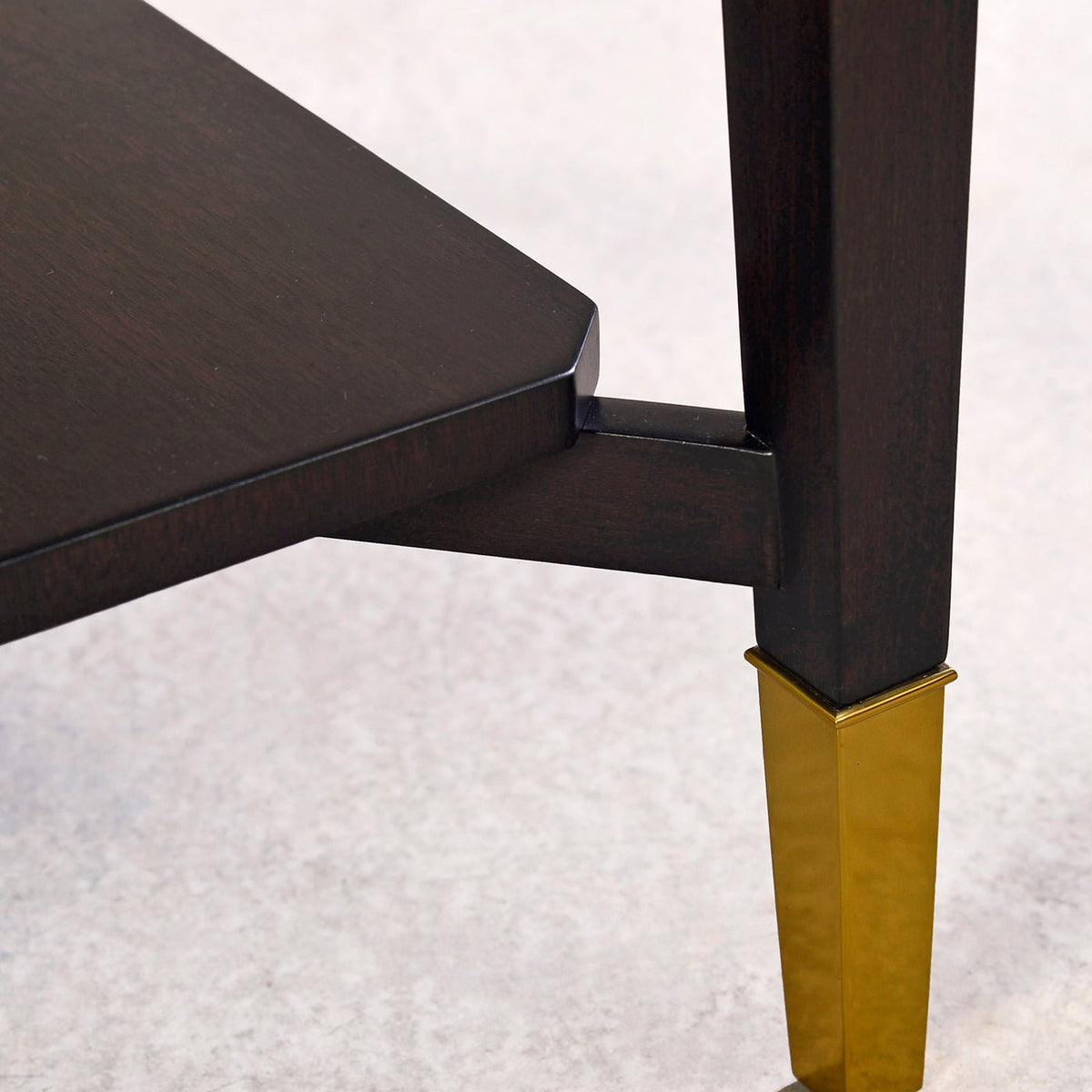 Art Deco Burl Walnut End Table - English Georgian America