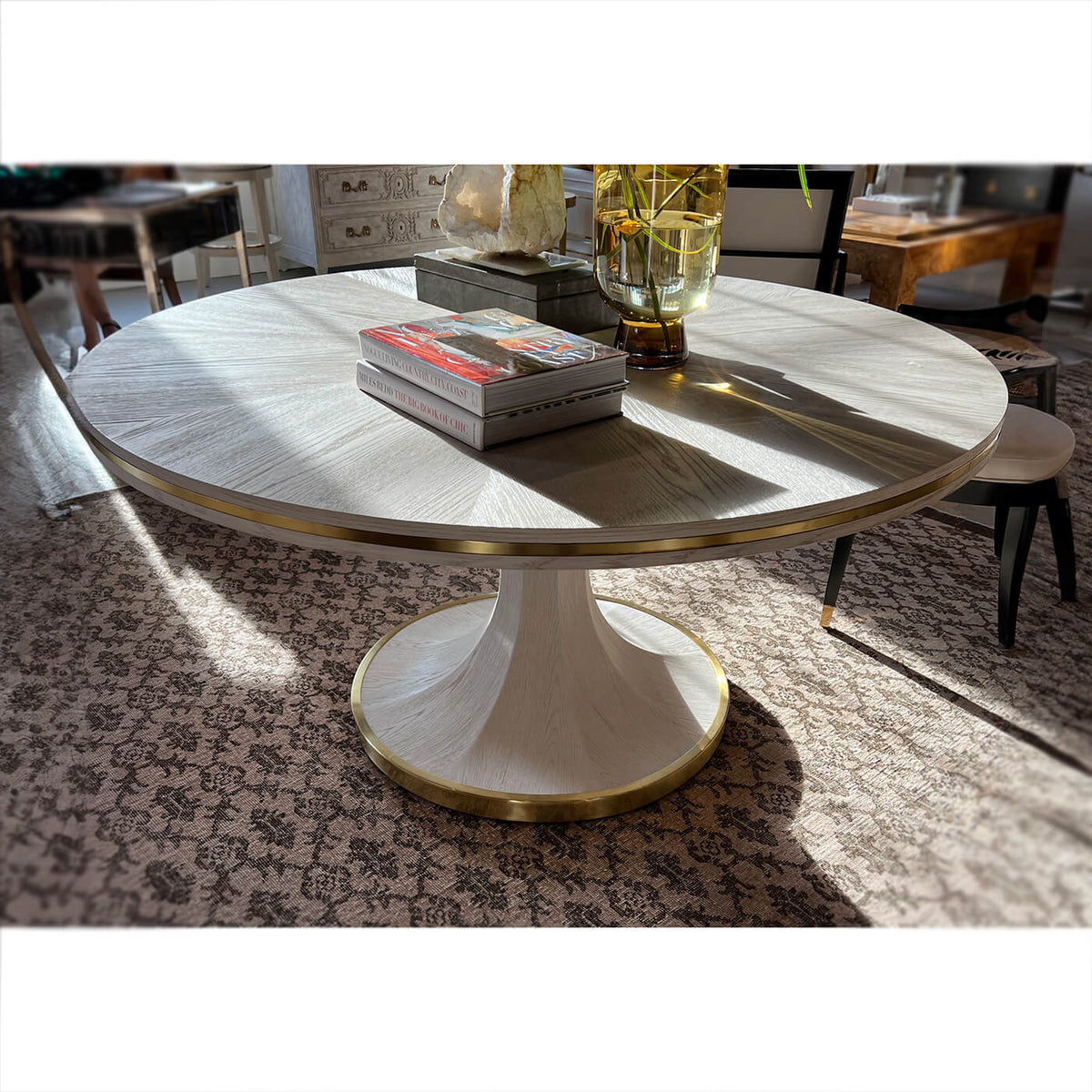 Art Deco White Dining Table - English Georgian America