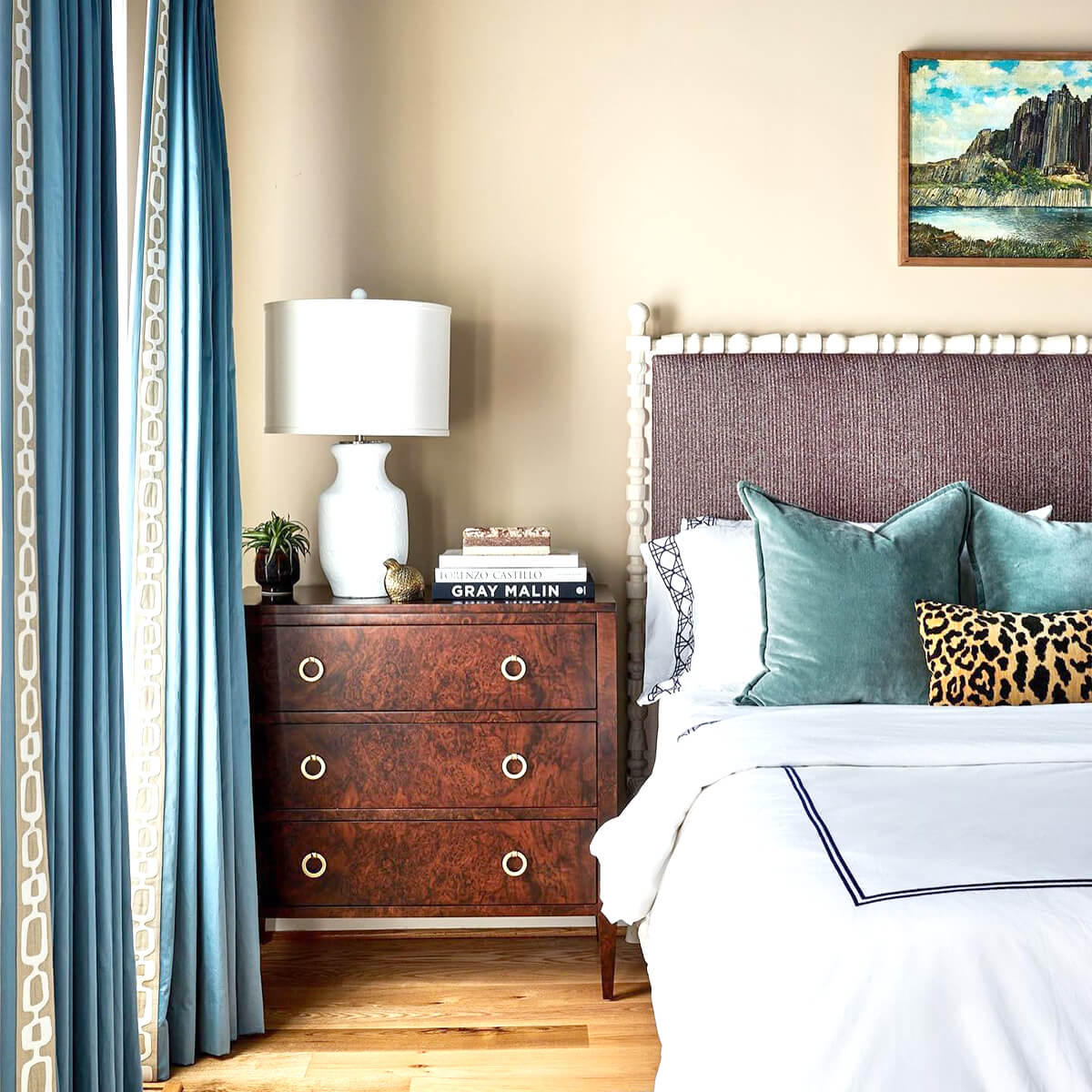 Burl Walnut Three Drawer Chest - English Georgian America