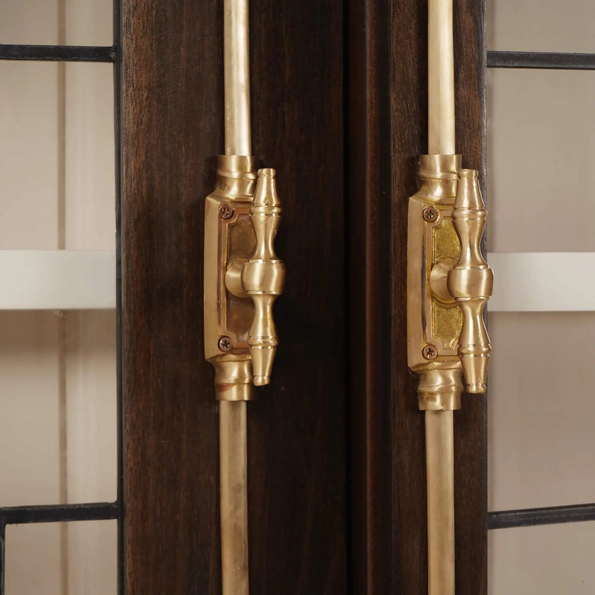 Chippendale Display Cabinet - English Georgian America