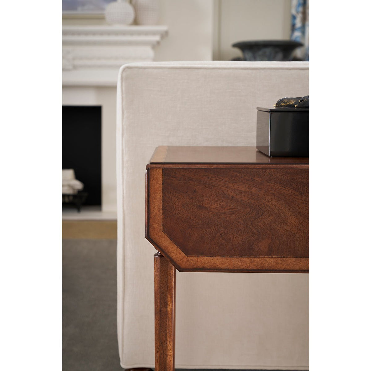 Classic Pembroke Table - English Georgian America