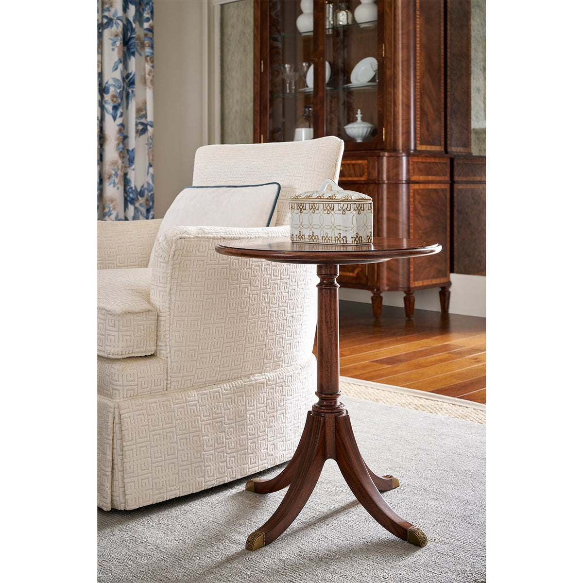 Classic Round Accent Table - English Georgian America