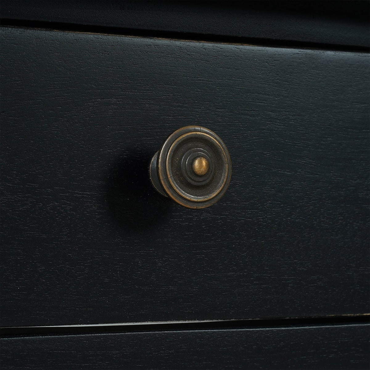 Country Style Coffee Table in Batavia Black - English Georgian America