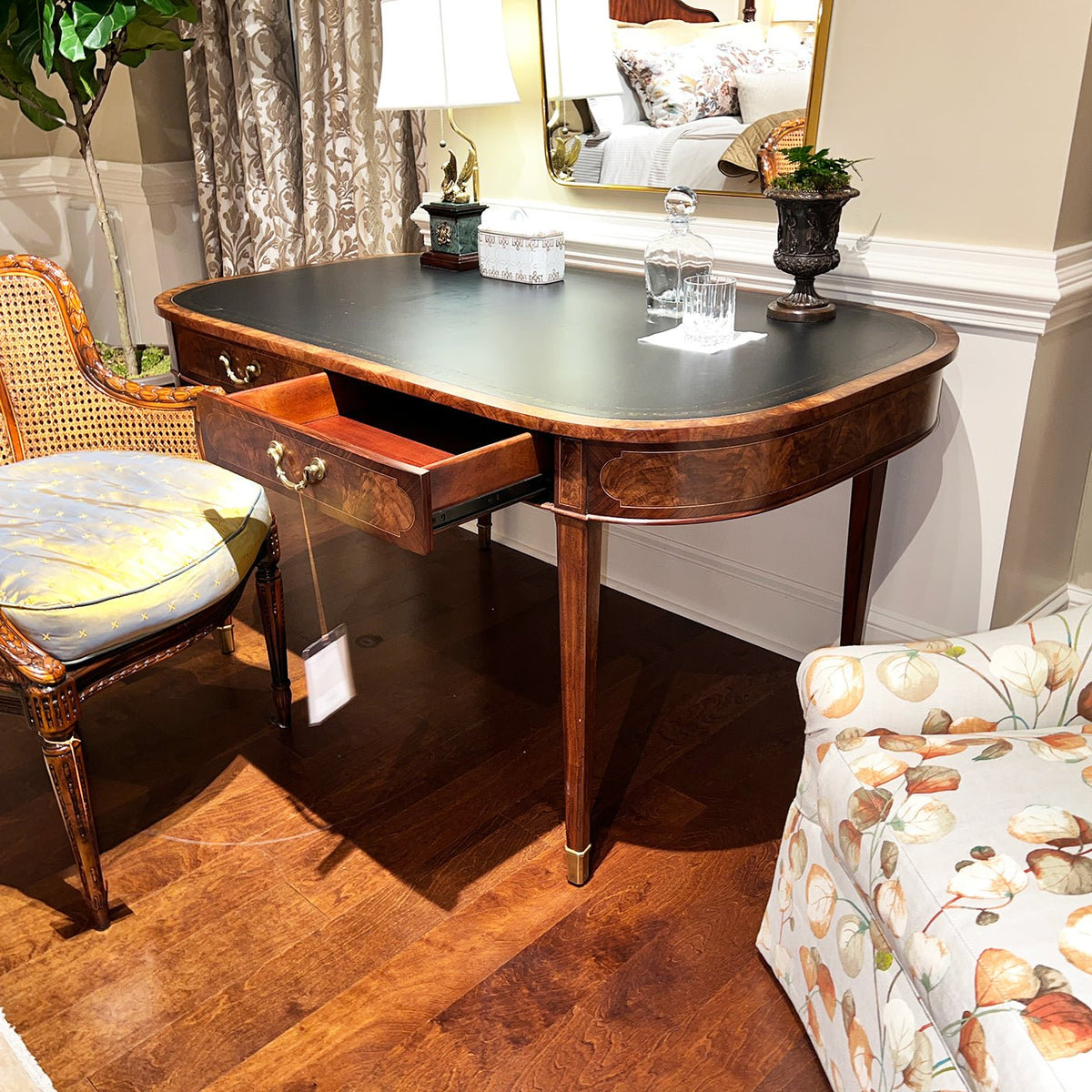 English Leather Top Writing Table - English Georgian America