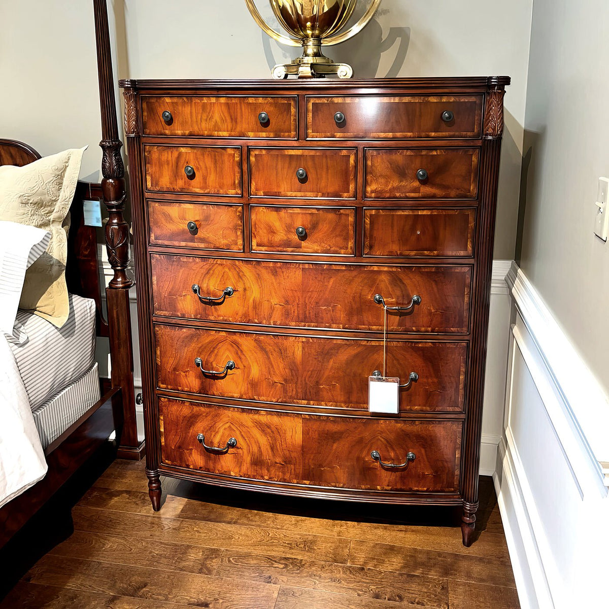 Federal Mahogany Tall Gentleman&#39;s Chest - English Georgian America