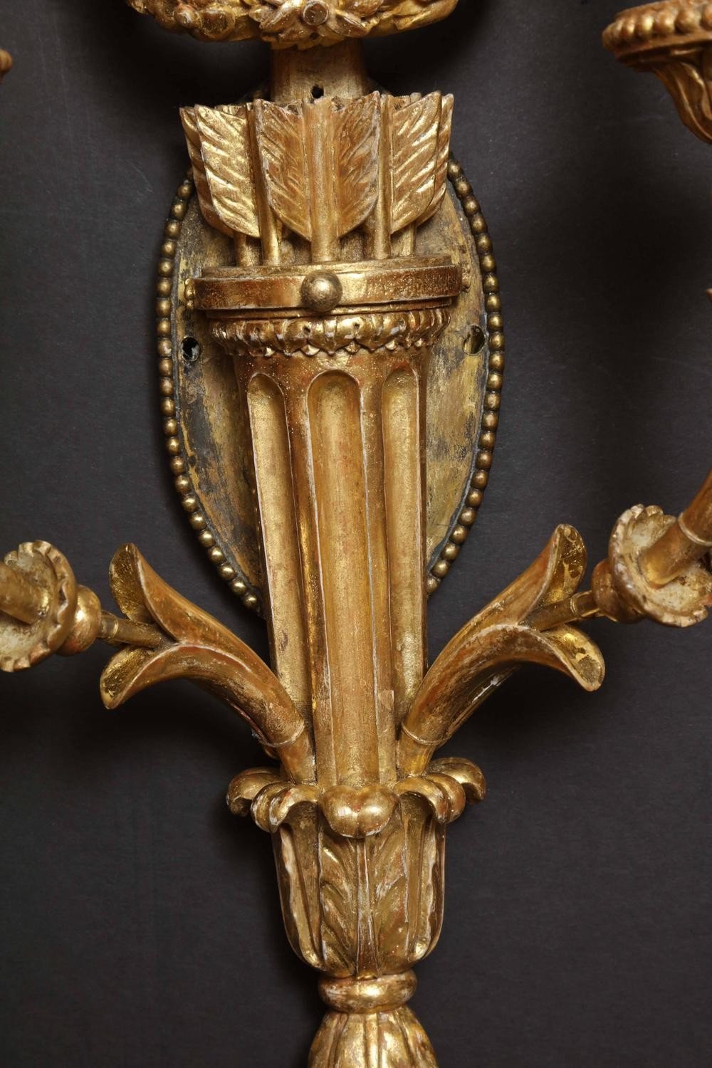 Fine Carved Giltwood Sconces - English Georgian America