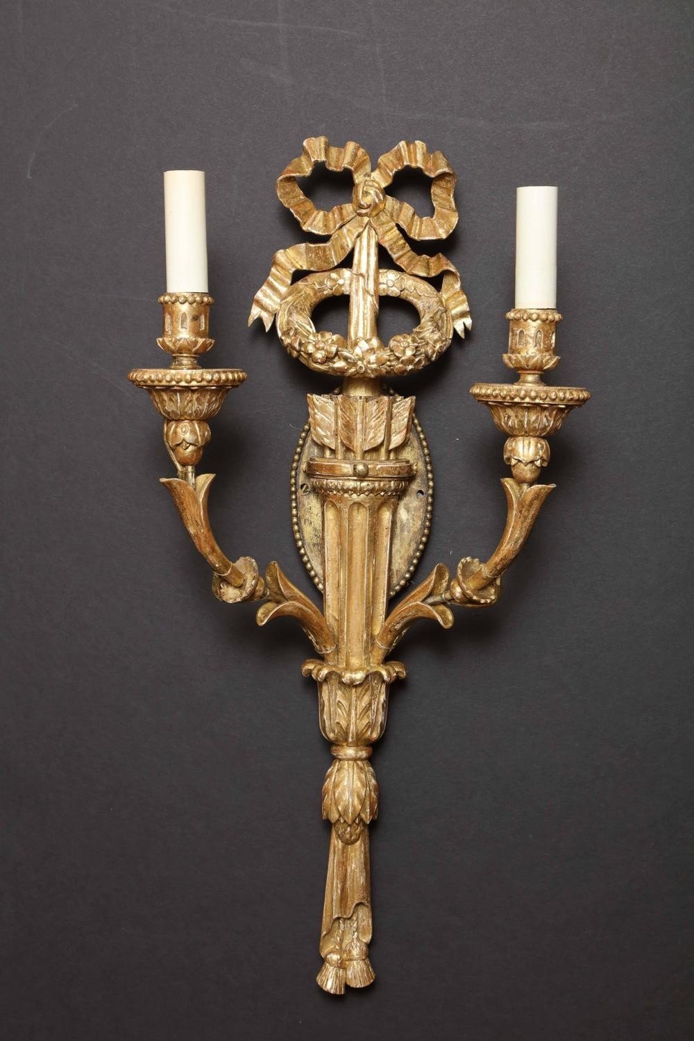 Fine Carved Giltwood Sconces - English Georgian America