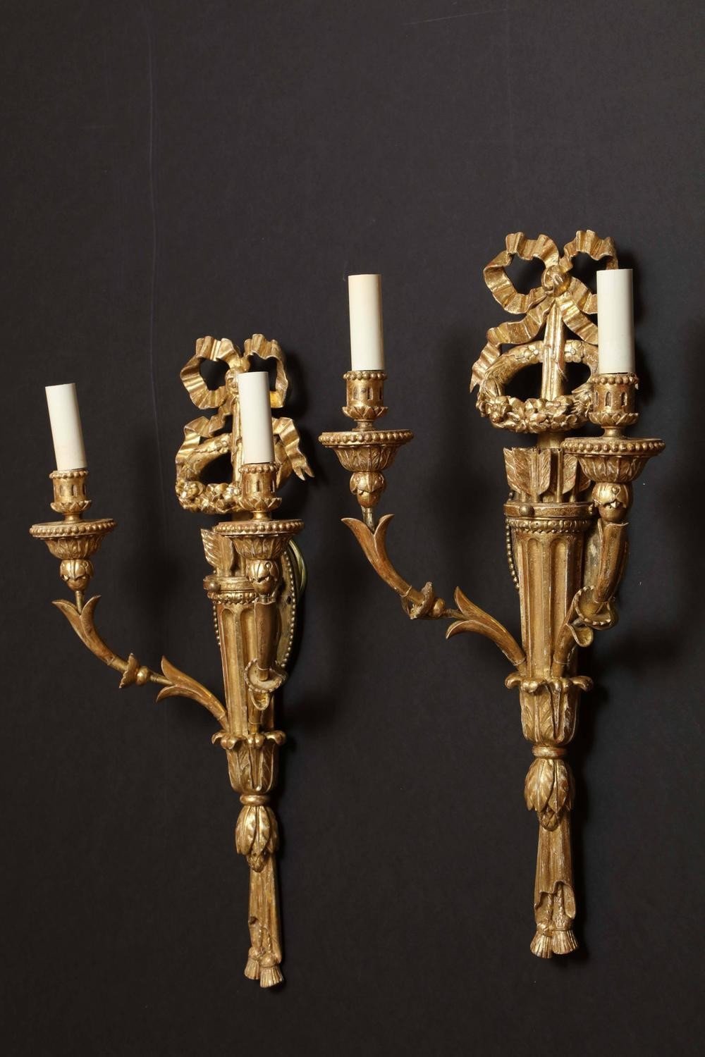 Fine Carved Giltwood Sconces - English Georgian America