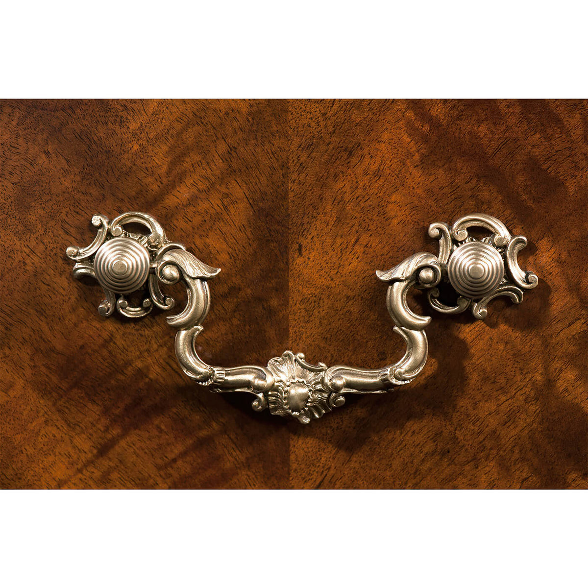 Fine Chippendale Mahogany Dresser - English Georgian America