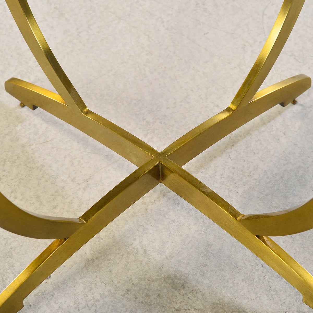 French Art Deco Round Side Table - English Georgian America