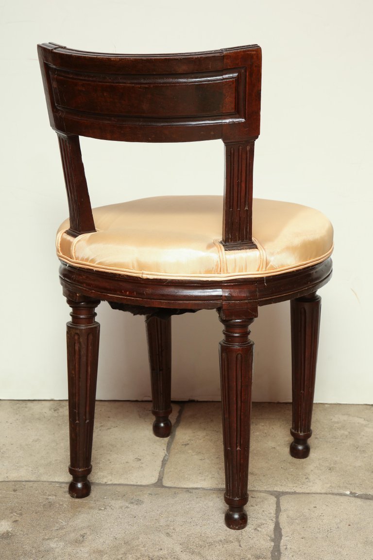 French Dressing Stool - English Georgian America