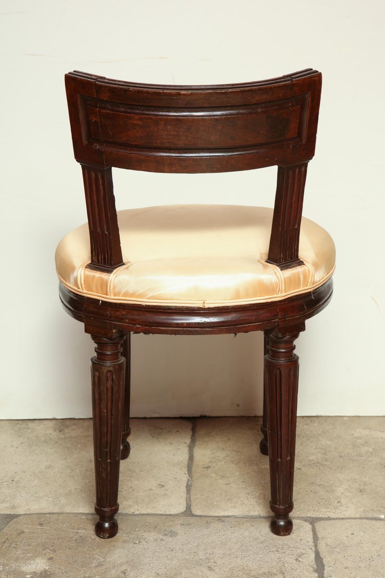 French Dressing Stool - English Georgian America