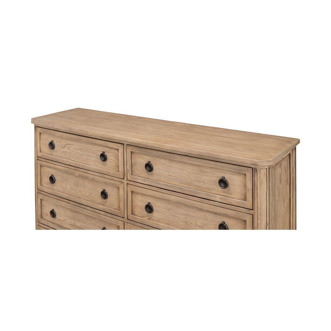 French Light Oak Eight Drawer Dresser - English Georgian America