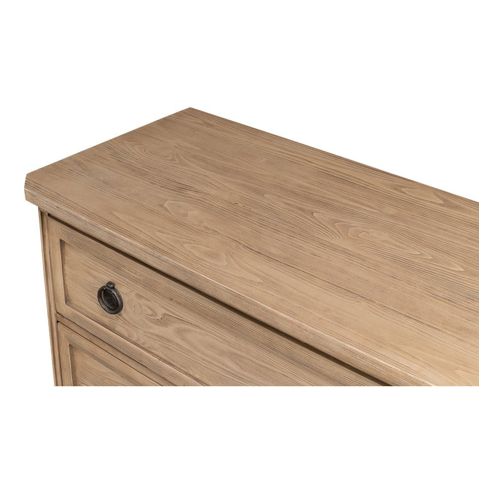 French Light Oak Eight Drawer Dresser - English Georgian America