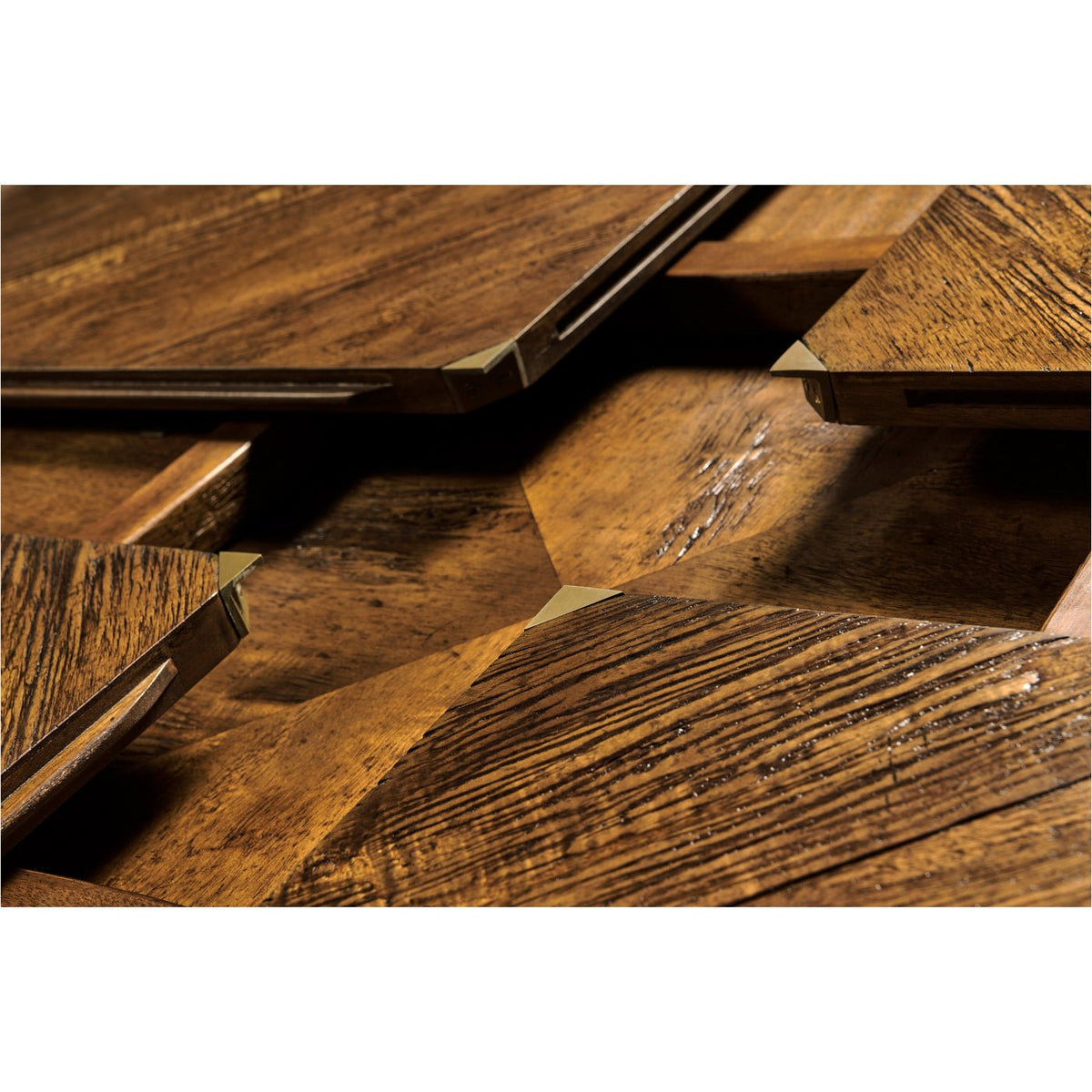 French Provincial Extension Round Dining Table - English Georgian America