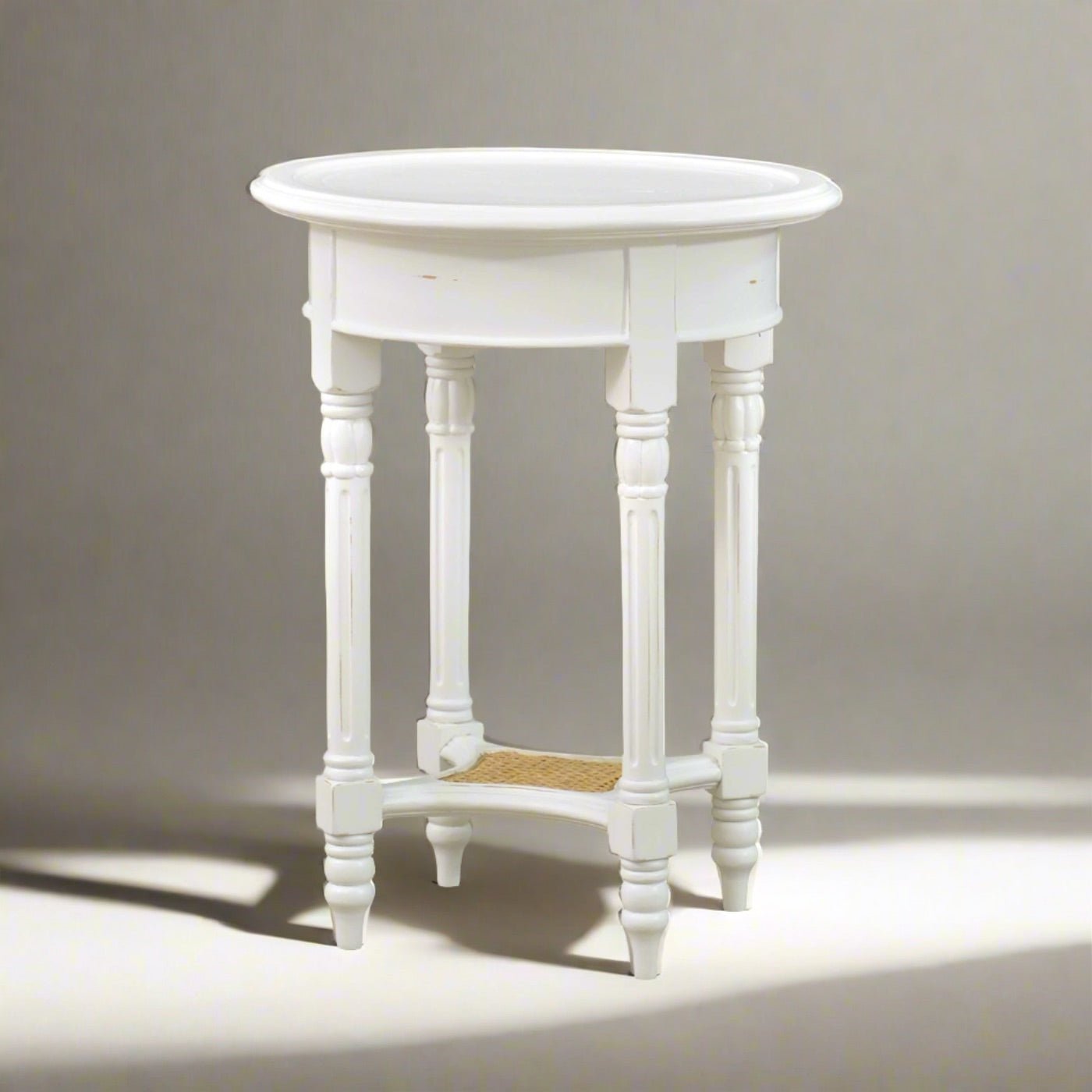 French Provincial Painted Round End Table - English Georgian America