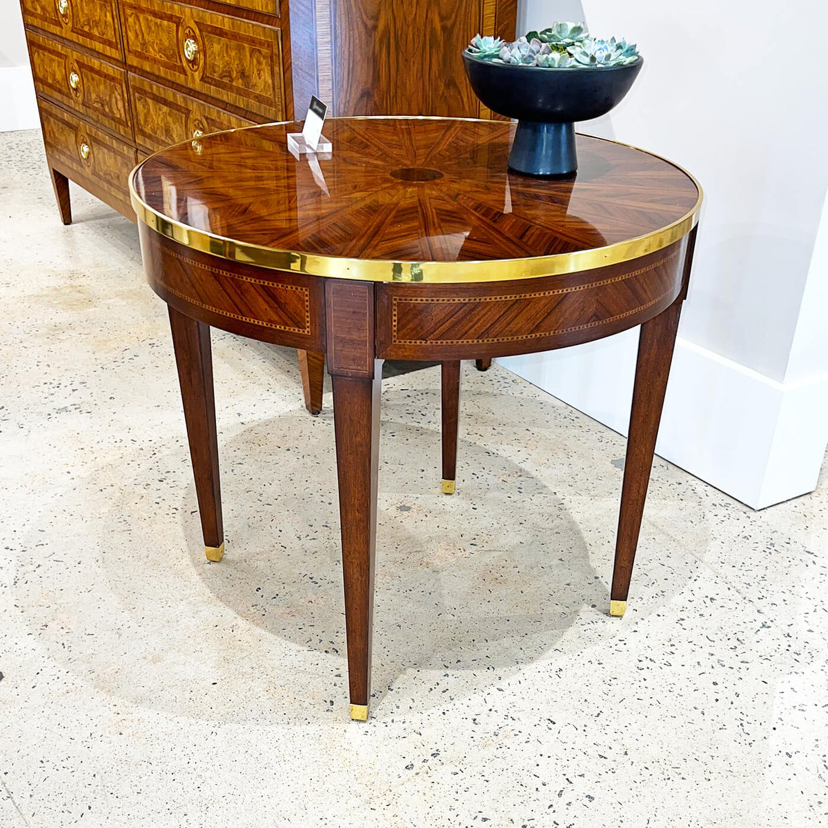 French Round Parquetry Side Table - English Georgian America