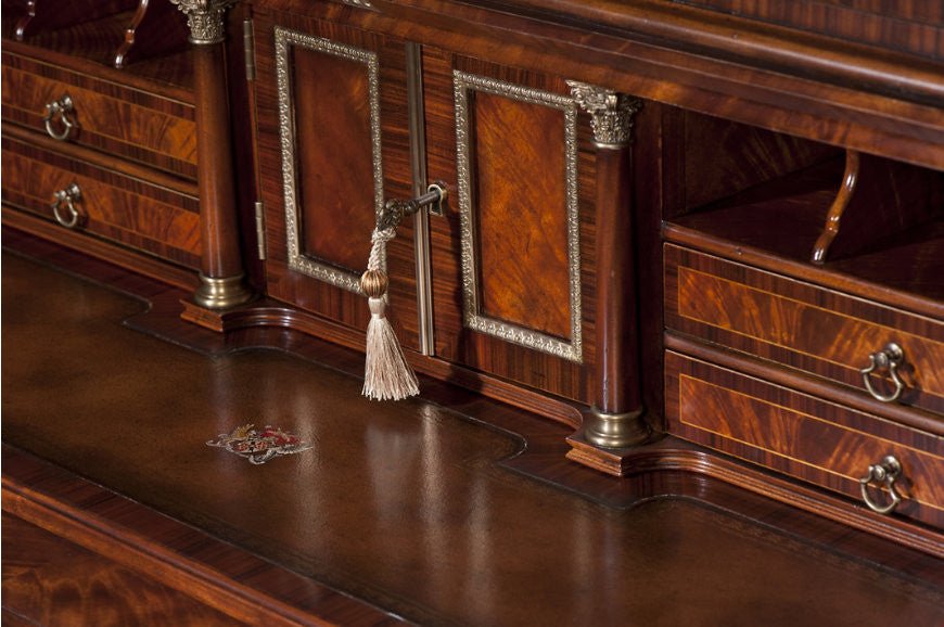 George II Mahogany Secretary Bookcase - English Georgian America