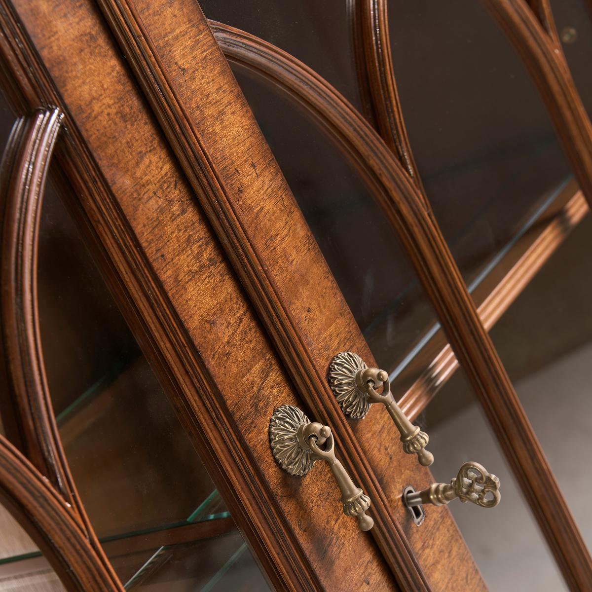 George II Walnut Breakfront Display Bookcase - English Georgian America