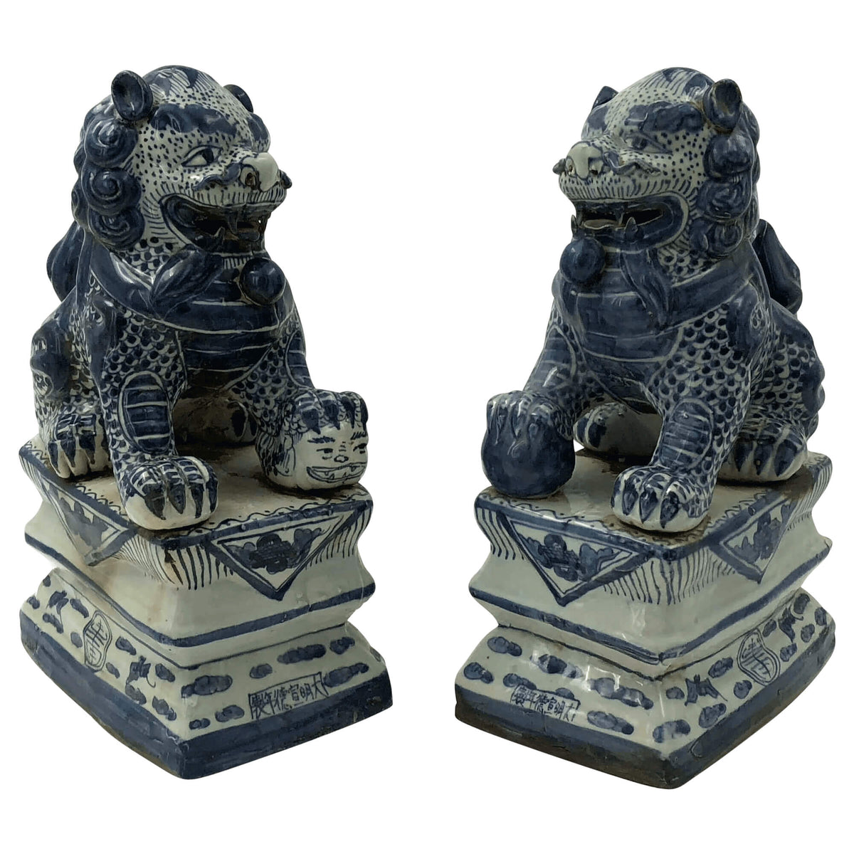 Large Pair of Chinese Lions - English Georgian America