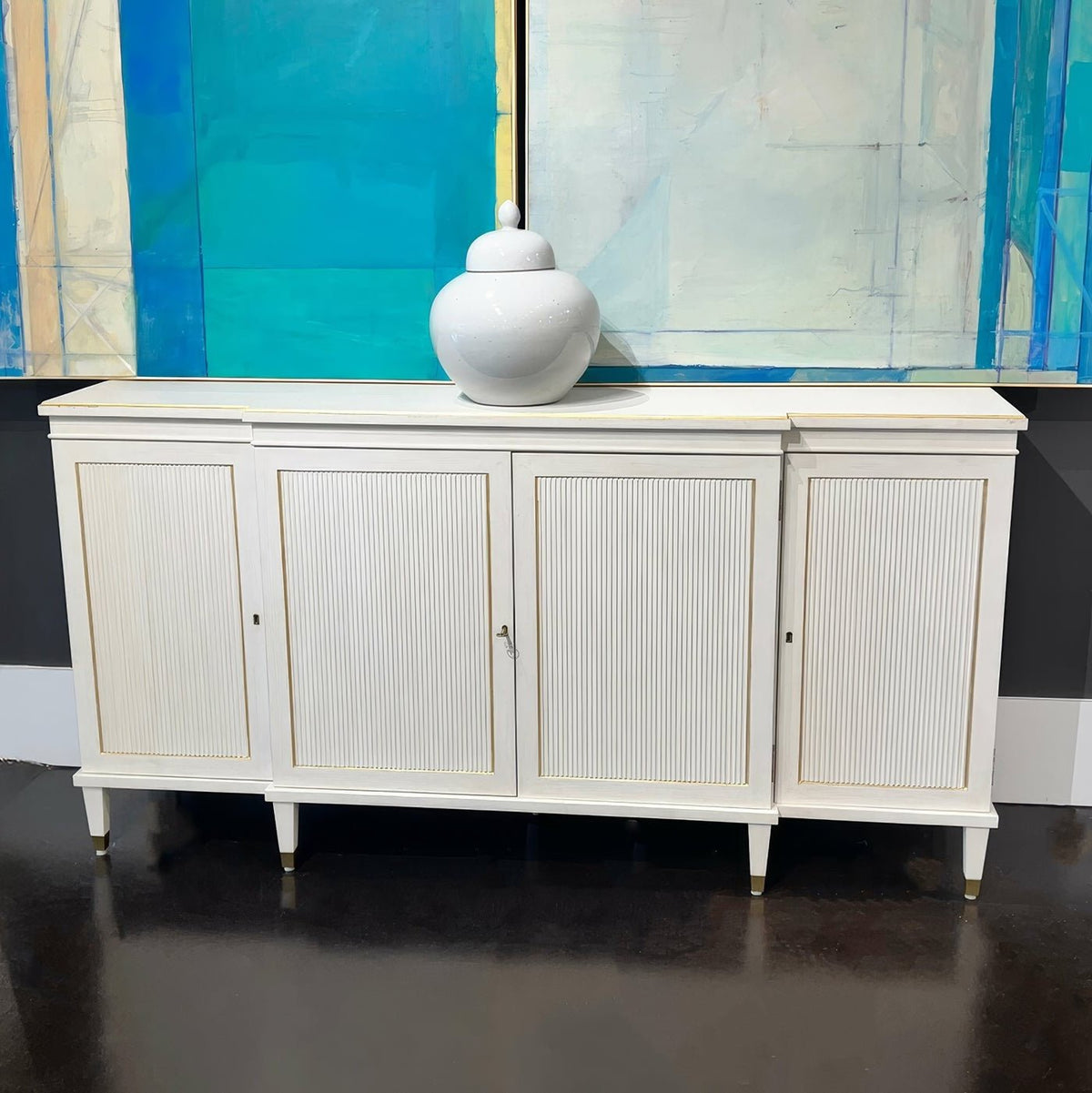 Large Regency Parcel Gilt Credenza - English Georgian America