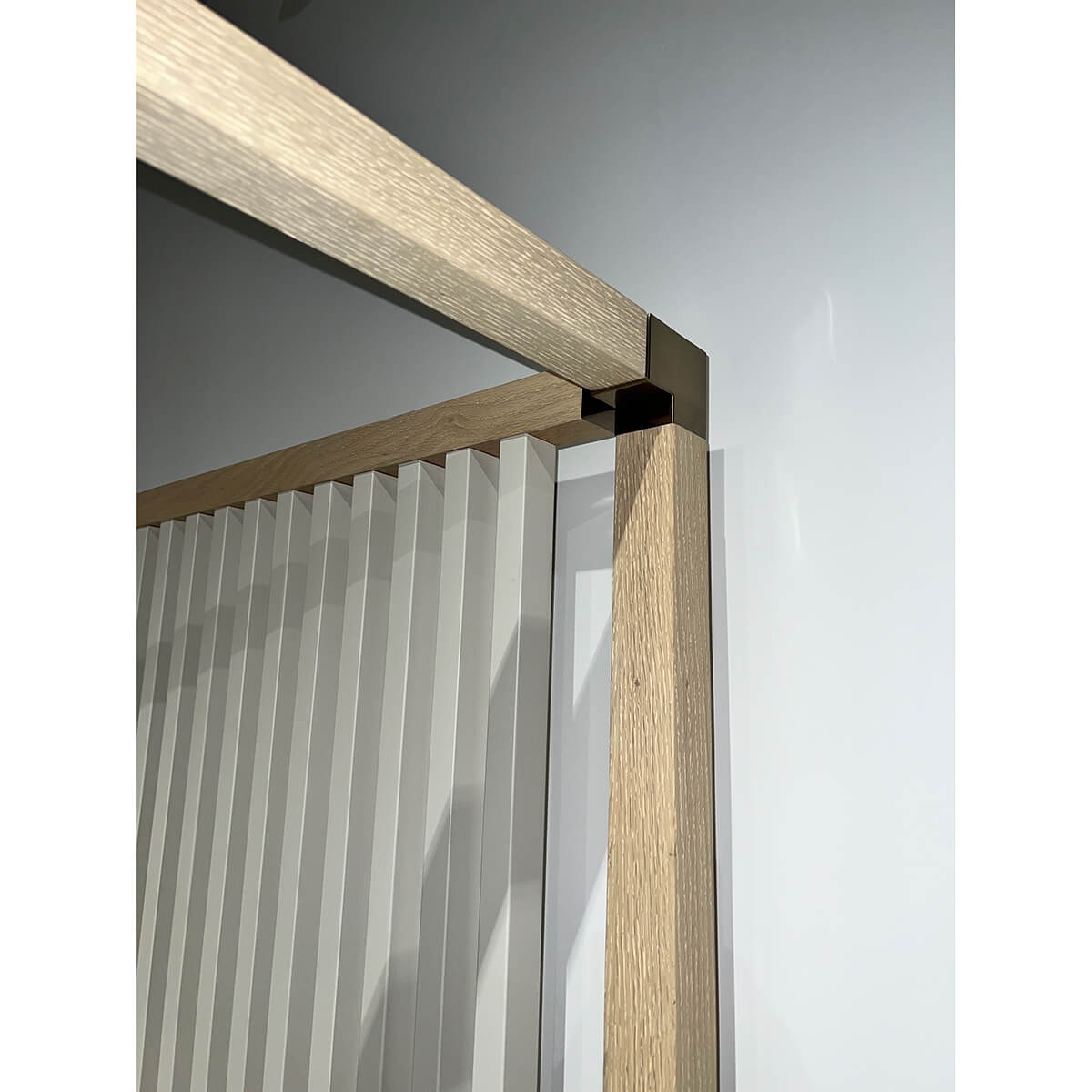 Light Mid Century Canopy Bed - Queen - English Georgian America