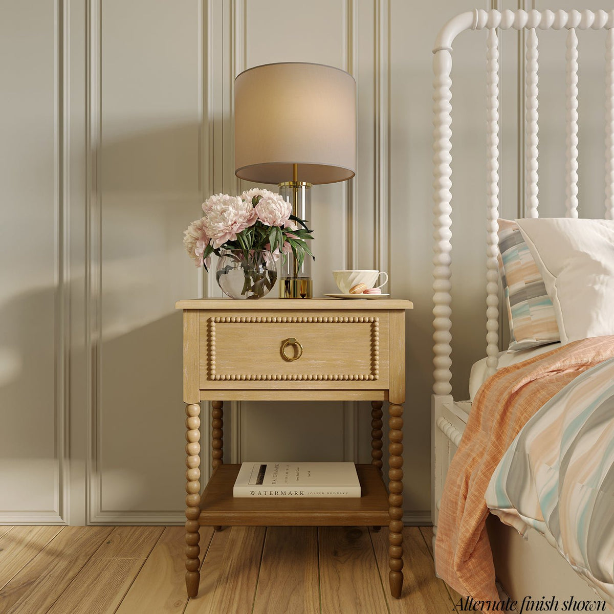 Mahogany Antique Nightstand - English Georgian America