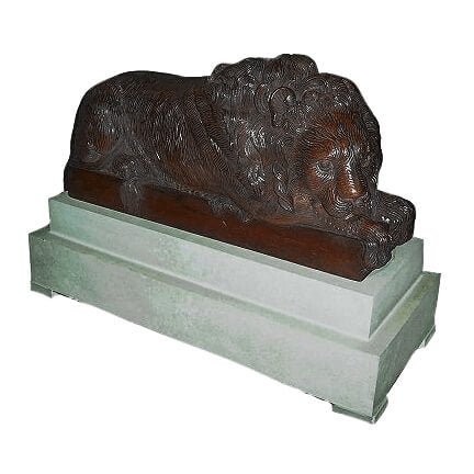 Medium Carved Grand Tour Lion - English Georgian America