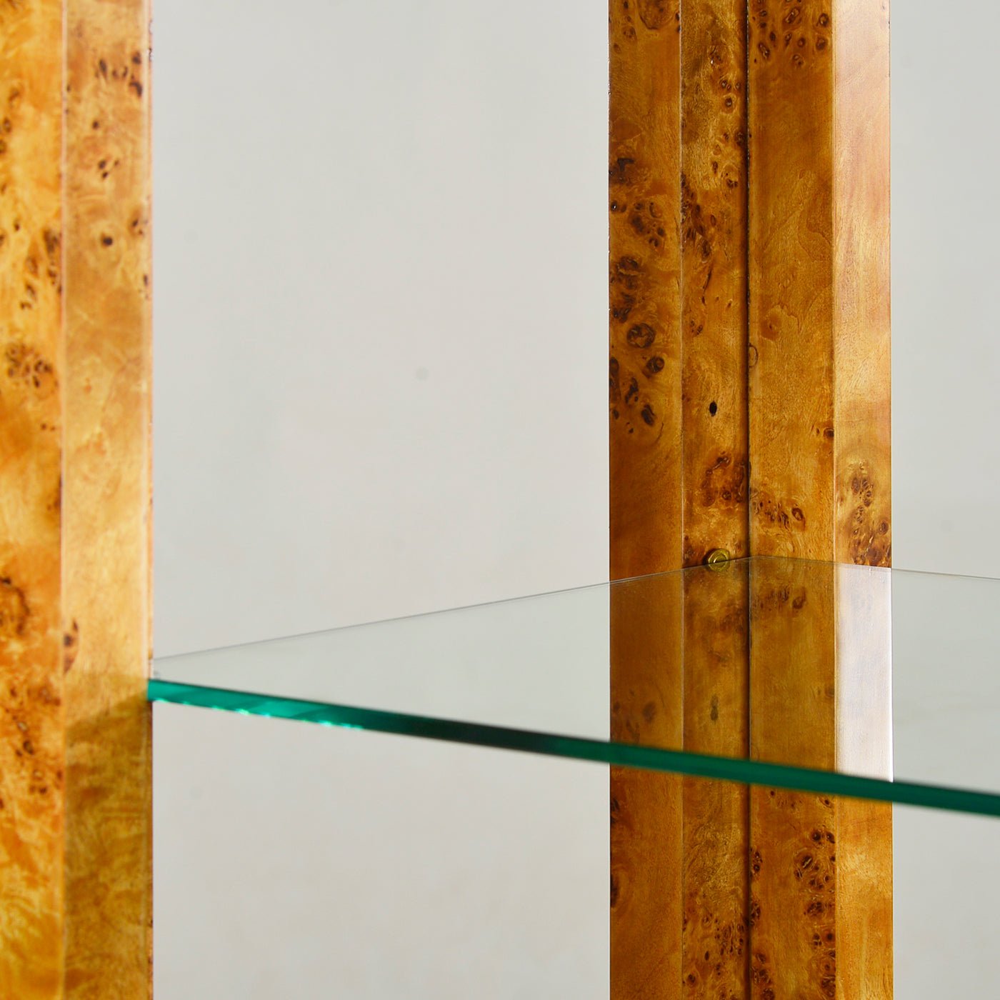 Mid Century Burl Étagère Bookshelf - English Georgian America