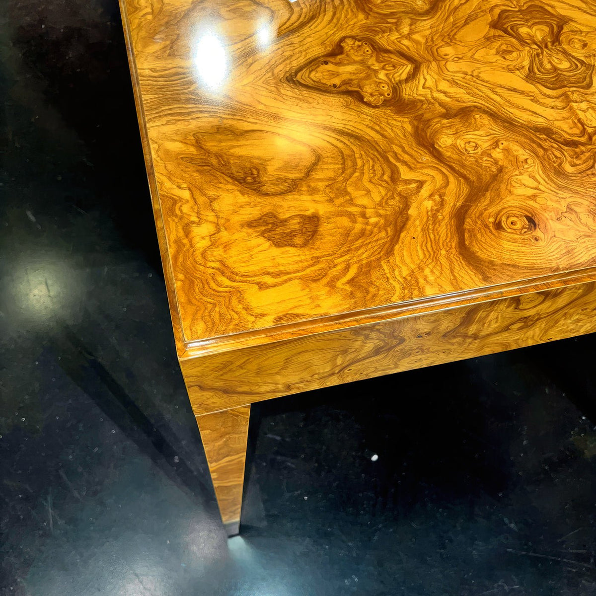 Mid Century Olive Ash Burl Side Table - English Georgian America