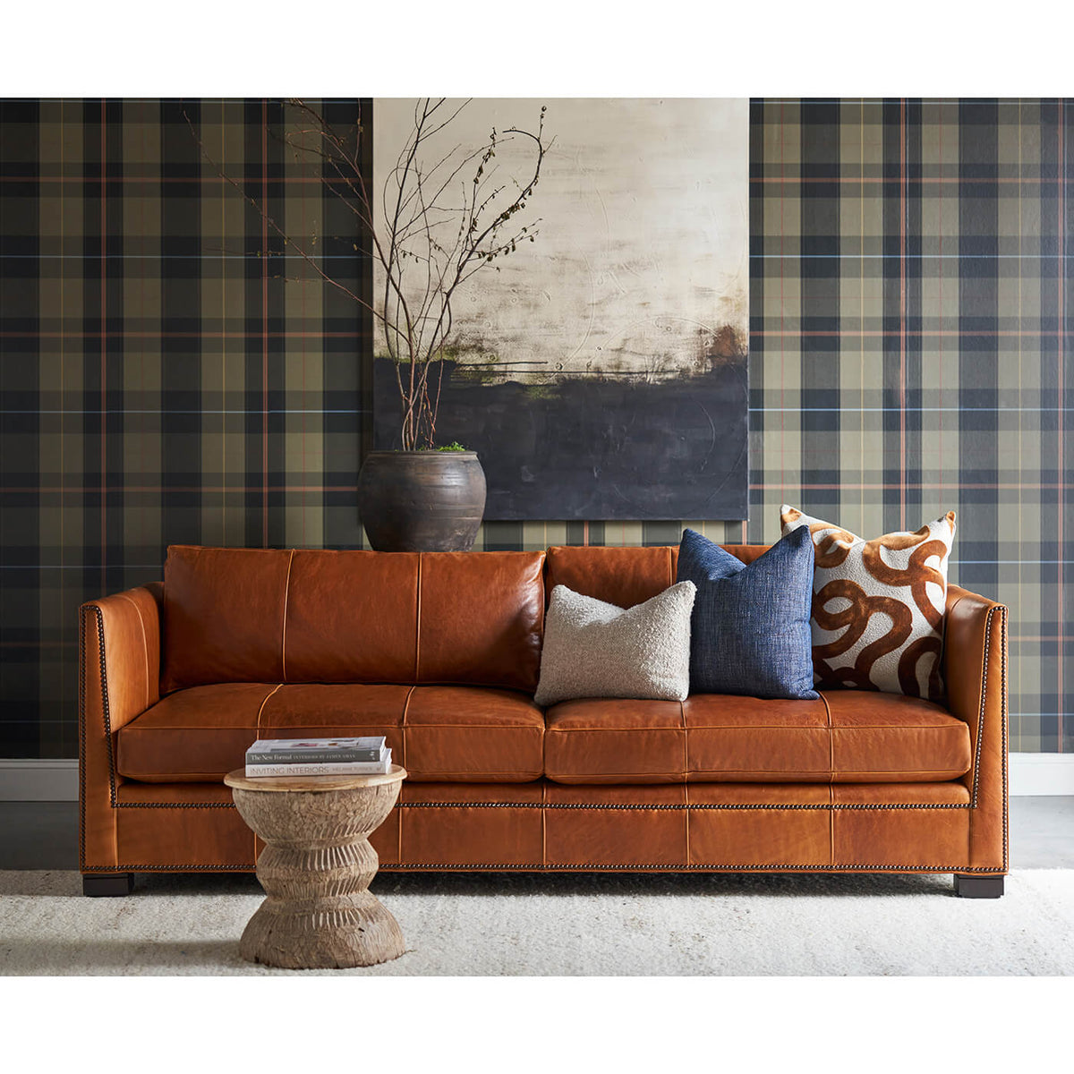Modern Leather Thorpe Sofa - English Georgian America
