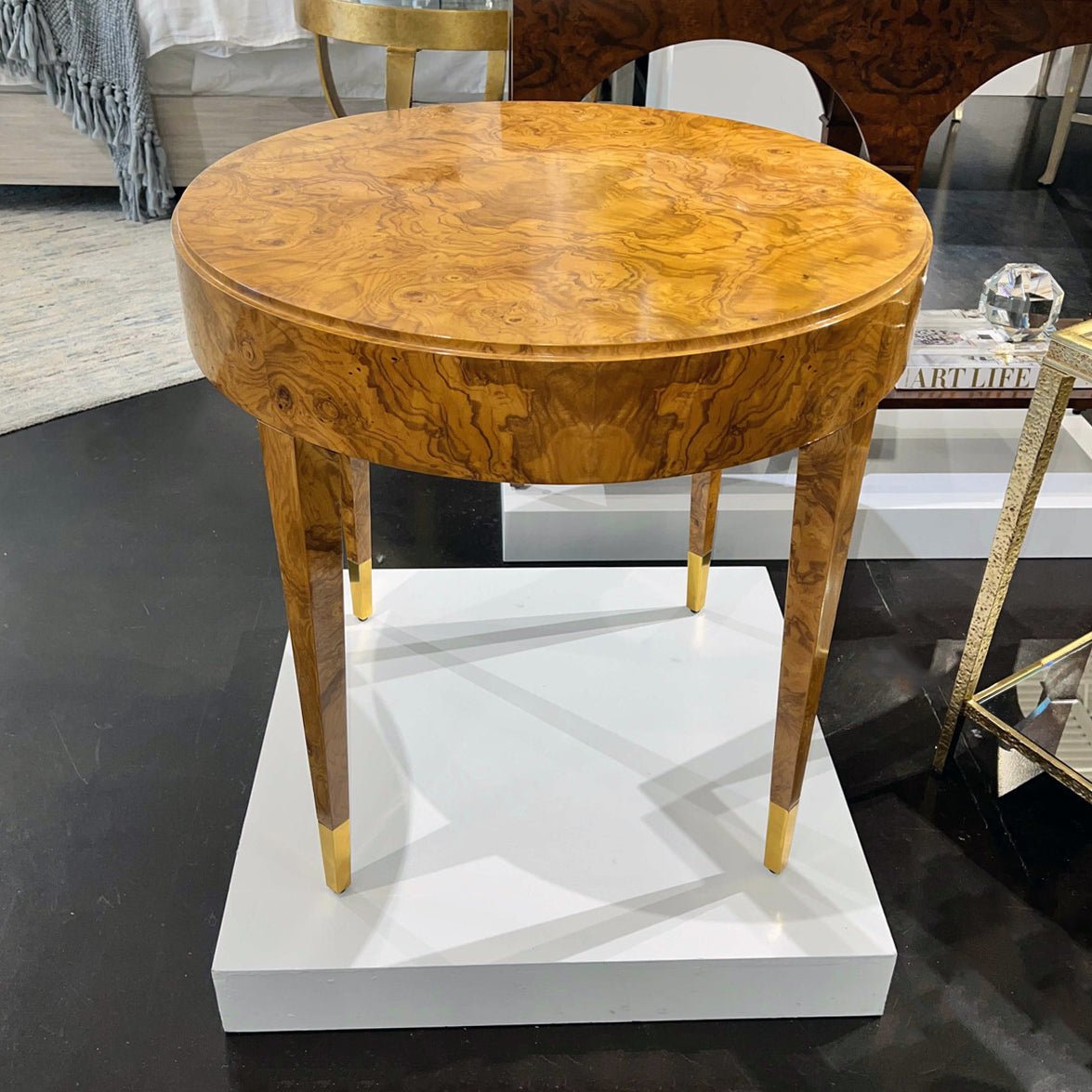Olive Ashe Burl Side Table - English Georgian America