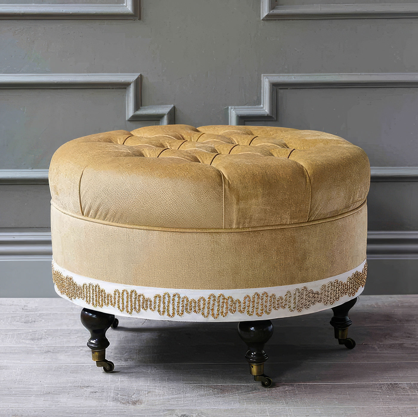 Tufted Velvet Round Ottoman