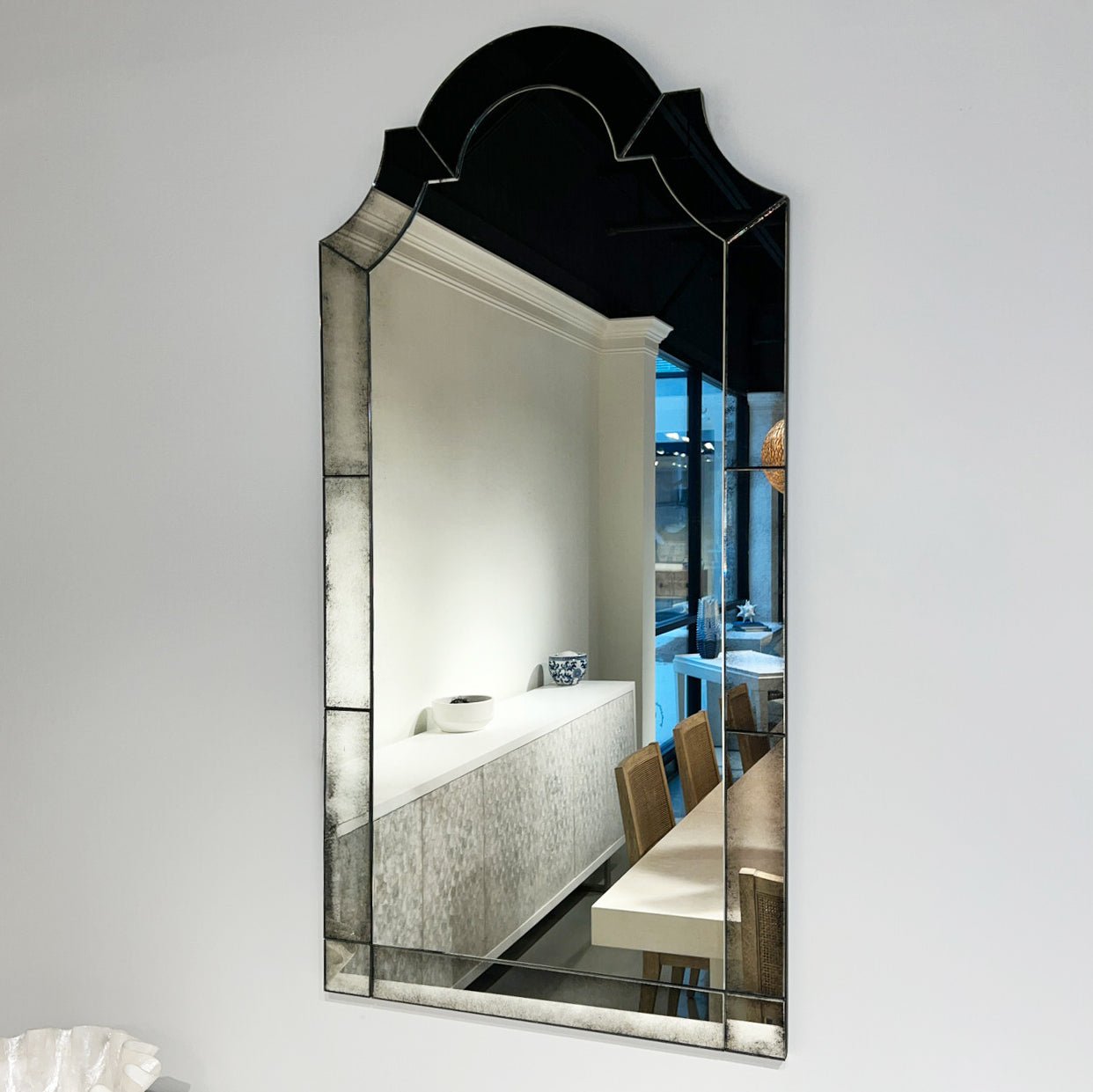 Queen Anne Mirror - English Georgian America