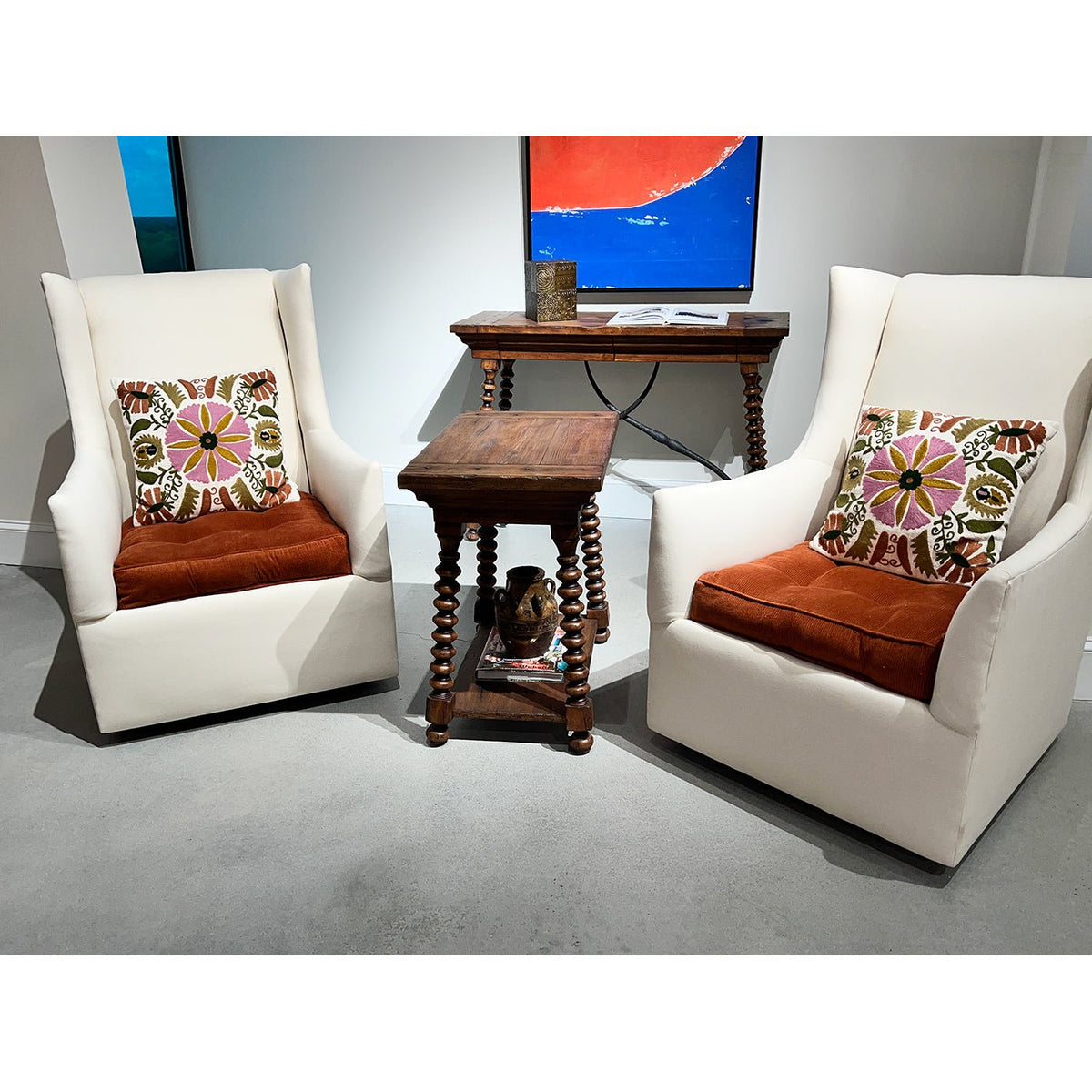 Rustic Farmhouse Spool - Leg End Table - English Georgian America