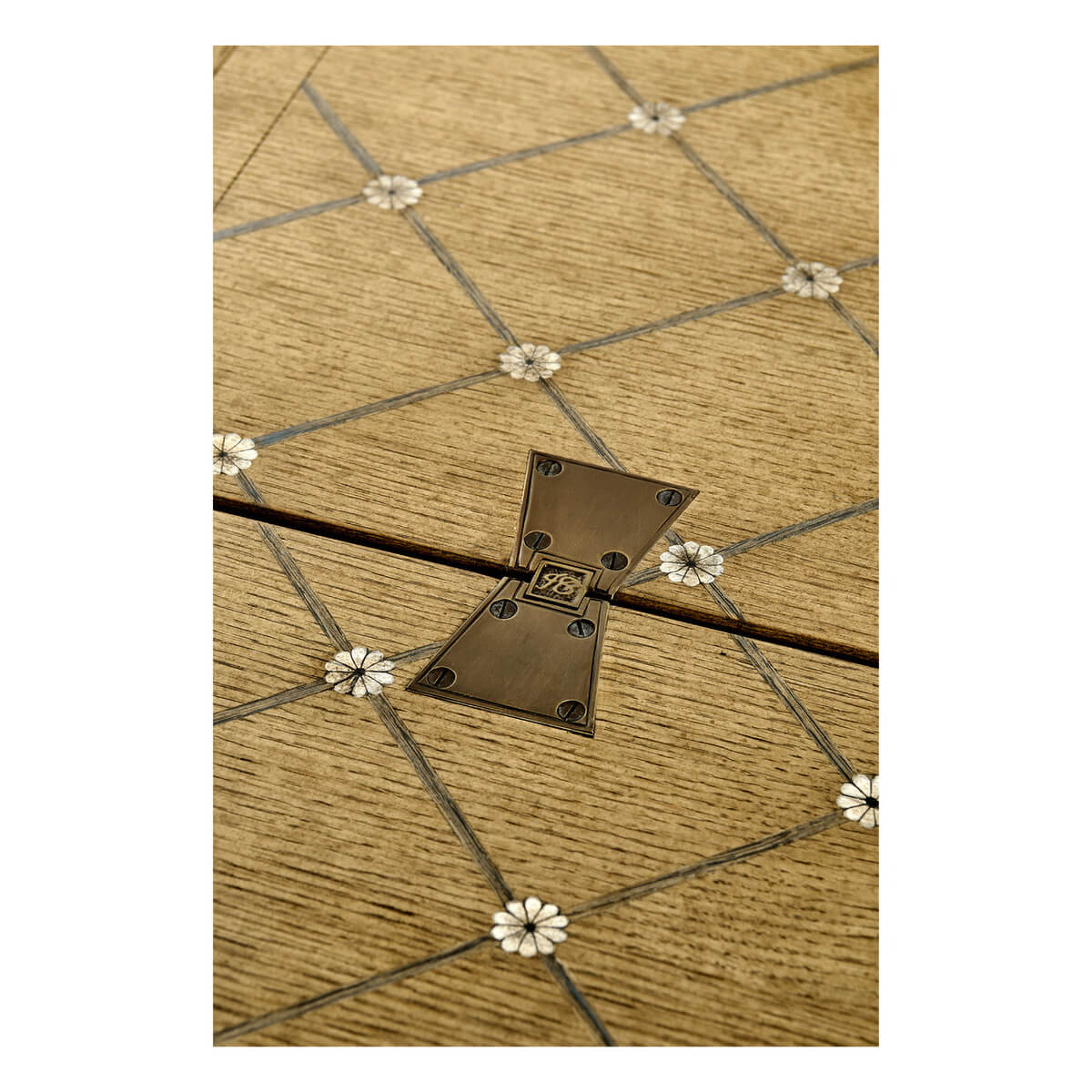 Rustic Parquetry Hunt Dining Table - English Georgian America