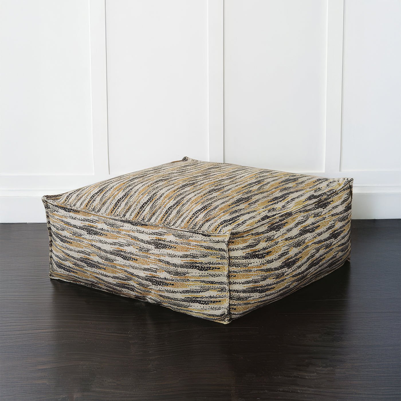 Sahara Large Floor Pouf - English Georgian America