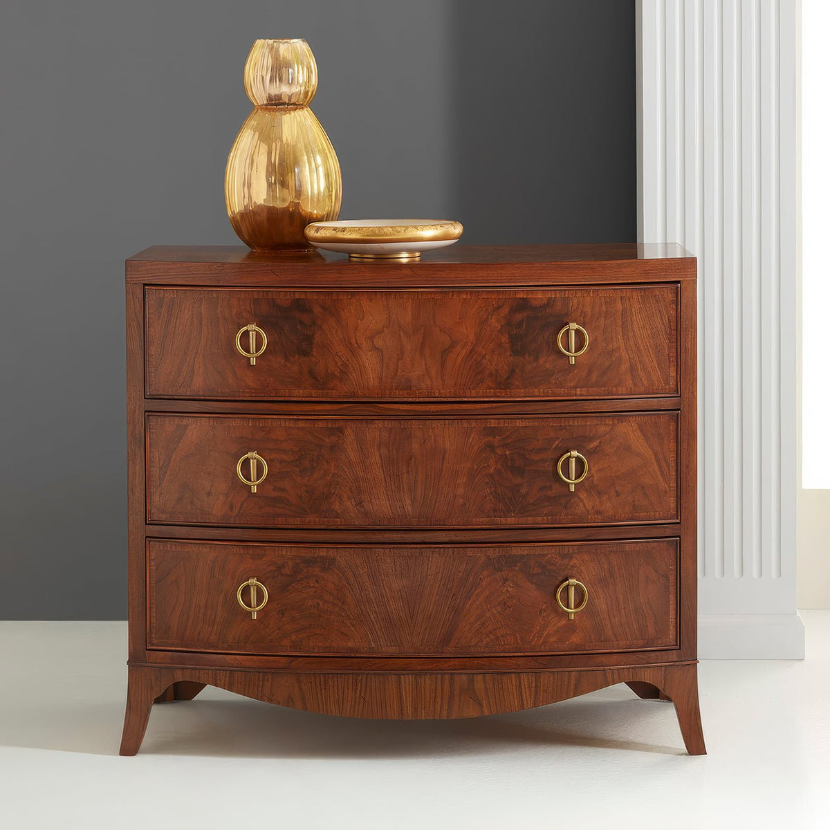 Small English Walnut Chest of Drawers - English Georgian America