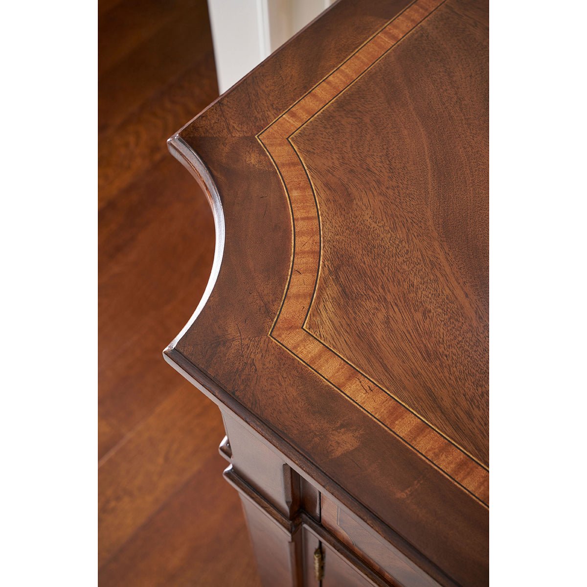 Traditional English Sideboard - English Georgian America