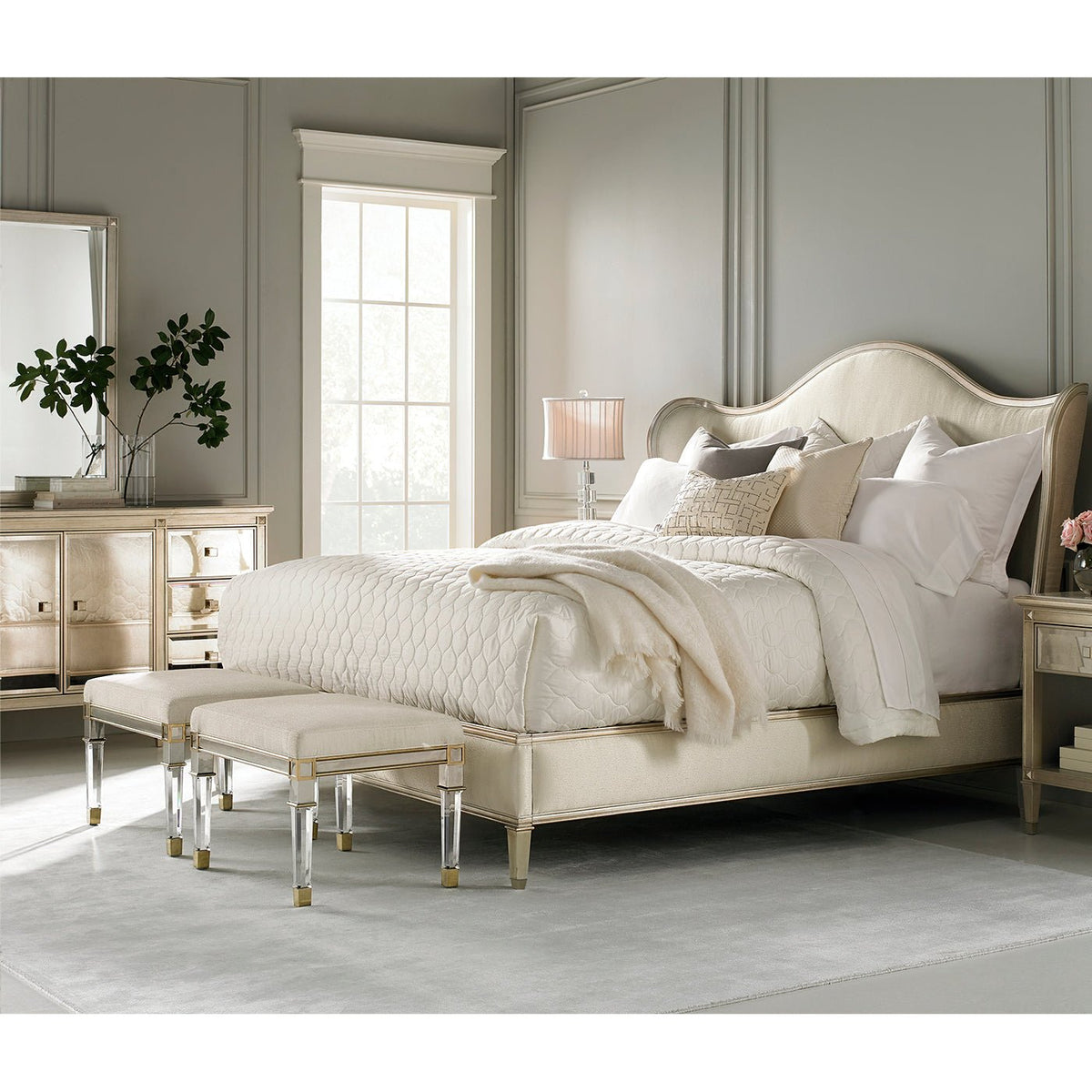 Transitional Style Upholstered King Bed - English Georgian America