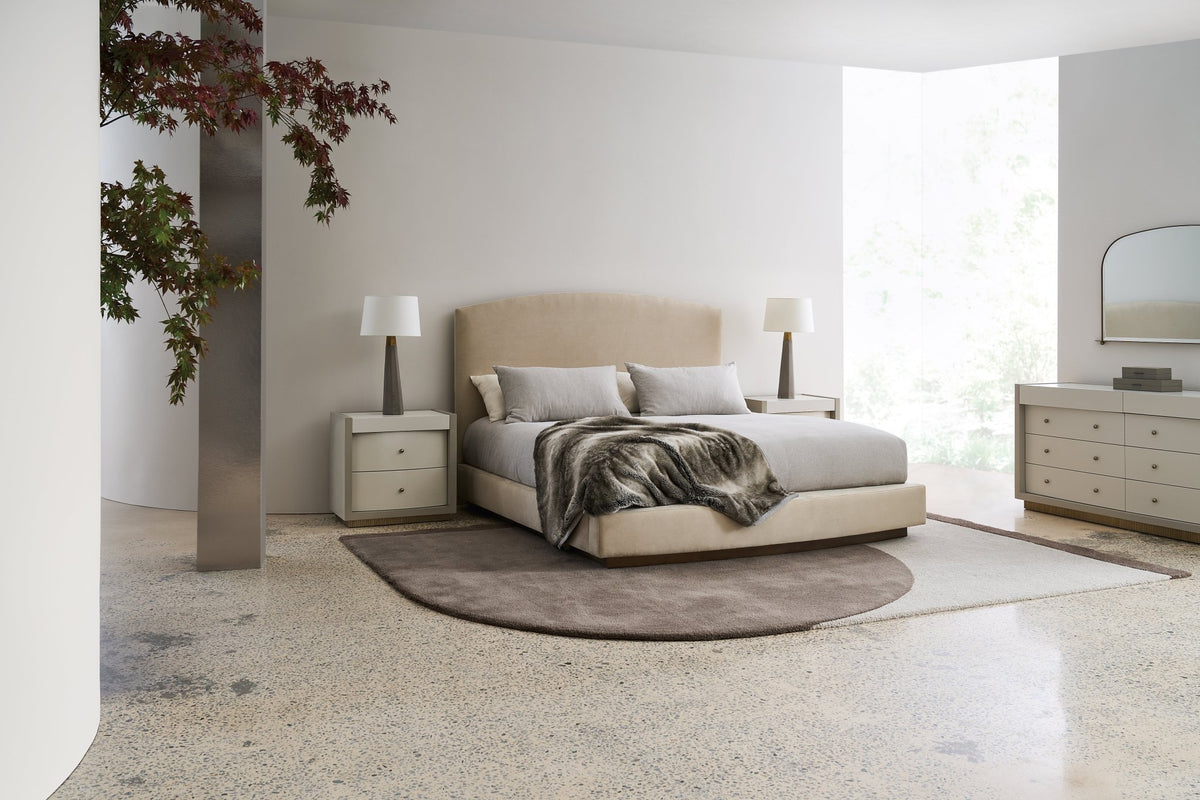 Upholstered King Platform Bed in Cream and Gold - English Georgian America