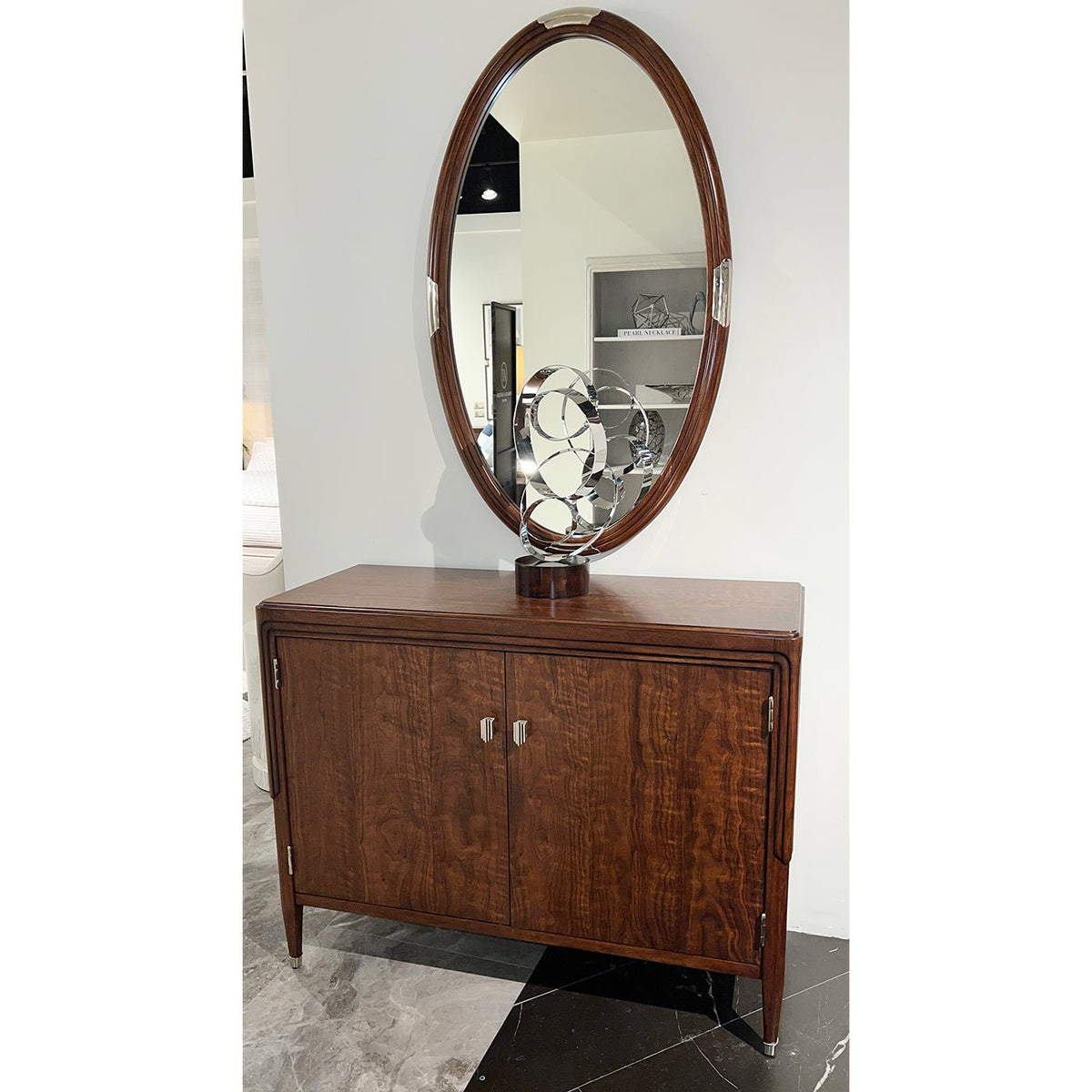 Walnut Art Deco Oval Mirror - English Georgian America