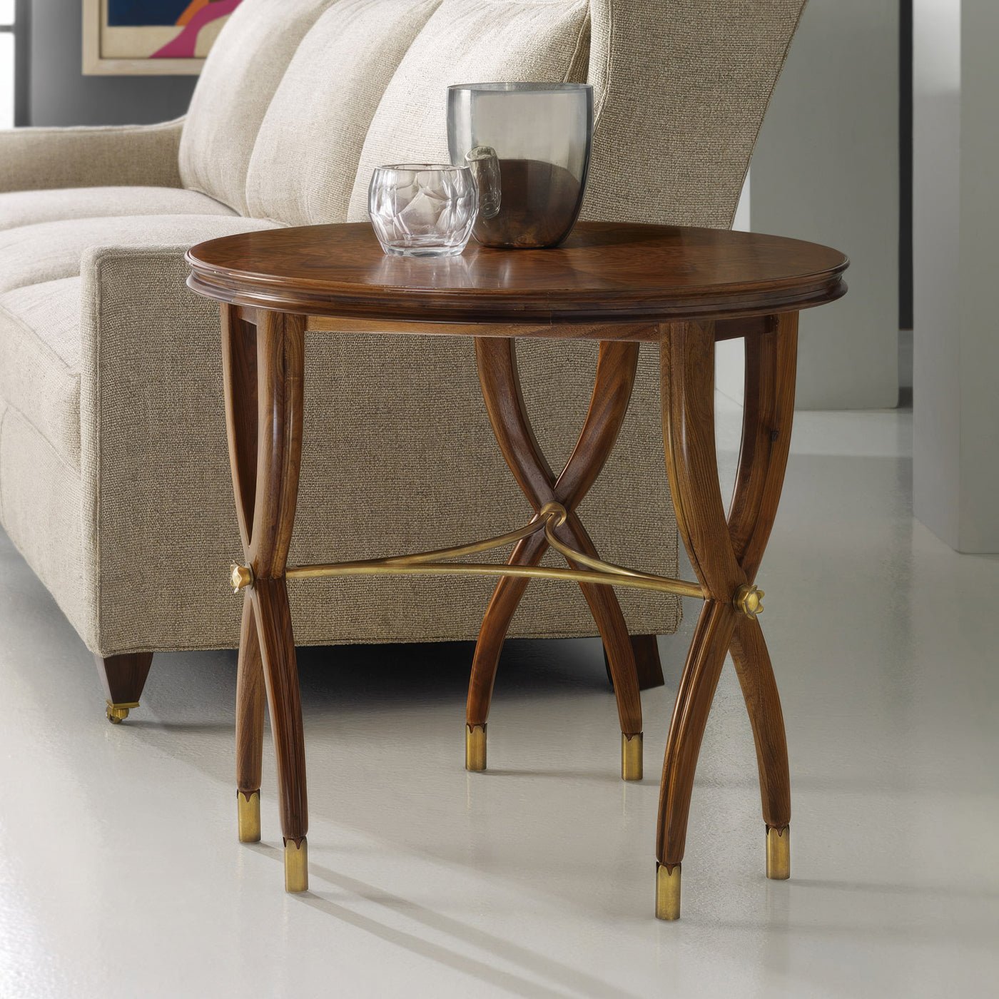 Walnut Art Deco Round Side Table - English Georgian America