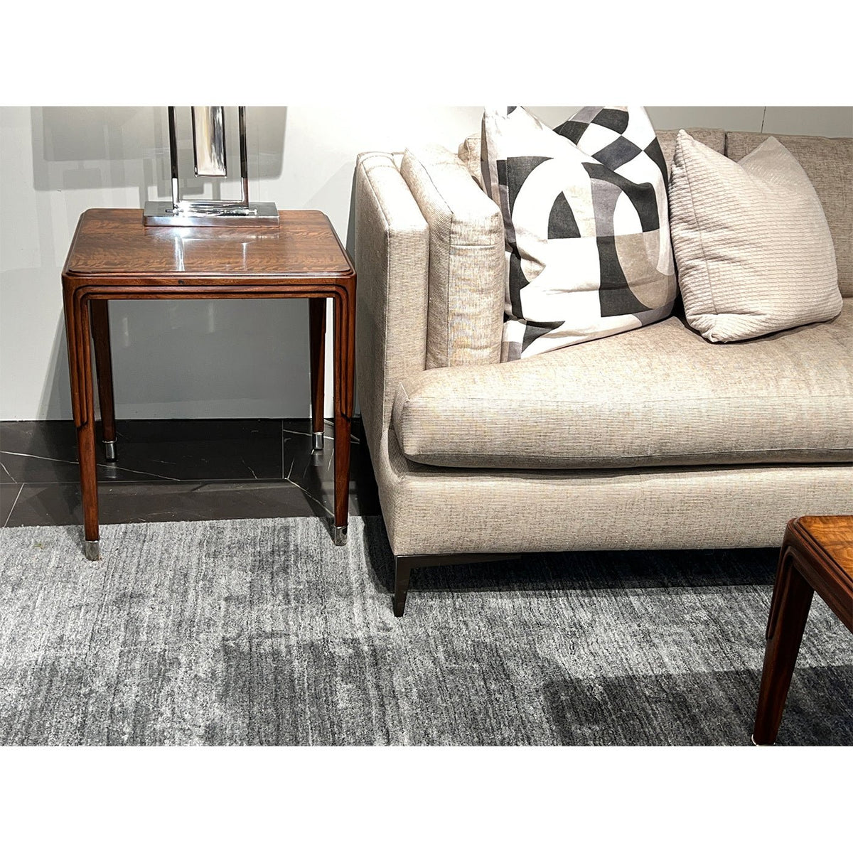 Walnut Art Deco Side Table - English Georgian America